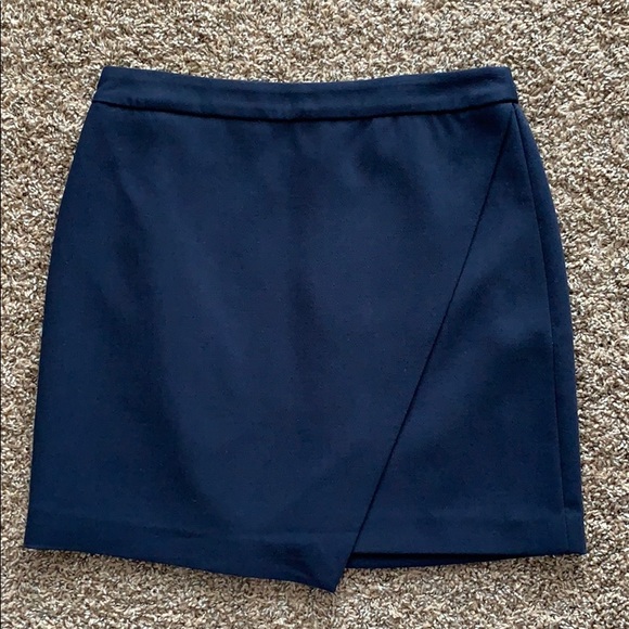 Banana Republic Skirt - Picture 1 of 3